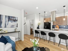 7713 34th Avenue SW, Seattle WA 98126