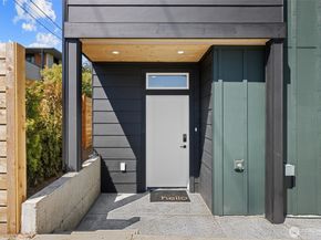 7713 34th Avenue SW, Seattle WA 98126