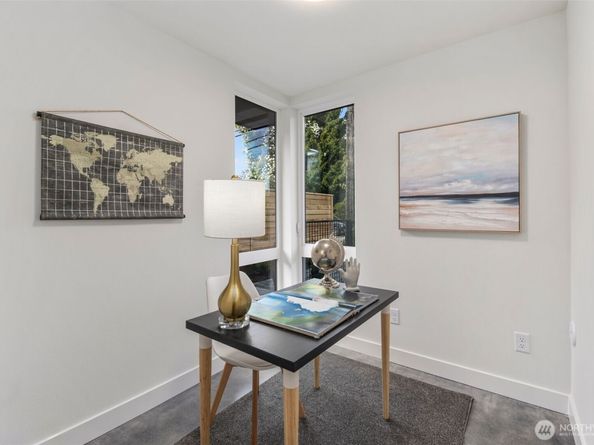 2667 51st Avenue SW, Seattle WA 98116