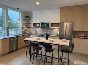 2667 51st Avenue SW, Seattle WA 98116