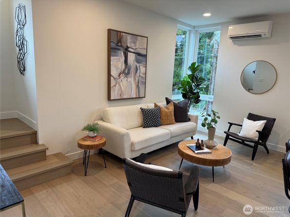 2667 51st Avenue SW, Seattle WA 98116