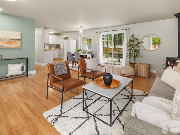 6310 230th Street SW, Mountlake Terrace WA 98043