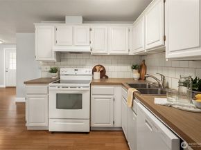6310 230th Street SW, Mountlake Terrace WA 98043