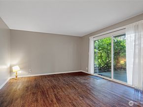 1425 S Puget Drive C1, Renton WA 98055