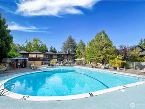 1425 S Puget Drive C1, Renton WA 98055