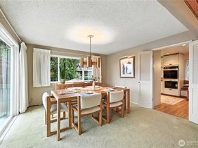 5418 NE 200th Place, Lake Forest Park WA 98155