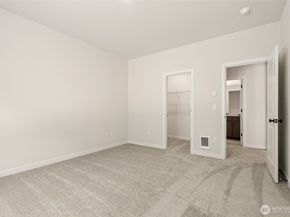 17655 NE Midnight Sun Loop, Poulsbo WA 98370