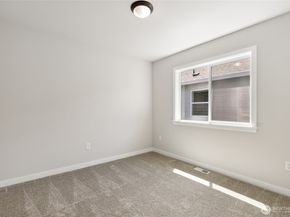 17655 NE Midnight Sun Loop, Poulsbo WA 98370