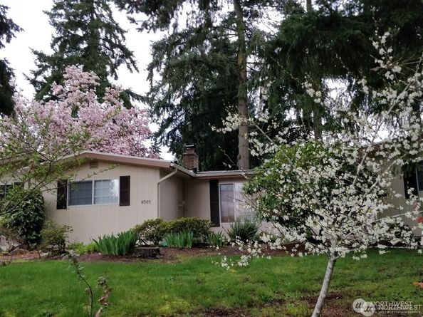 8305 134th Avenue NE, Redmond WA 98052