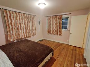 8305 134th Avenue NE, Redmond WA 98052