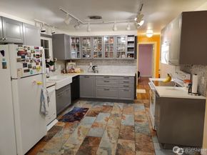 8305 134th Avenue NE, Redmond WA 98052