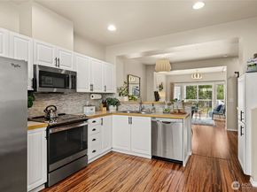 11895 NE 163rd Place, Bothell WA 98011