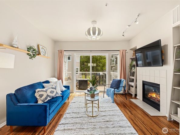 11895 NE 163rd Place, Bothell WA 98011