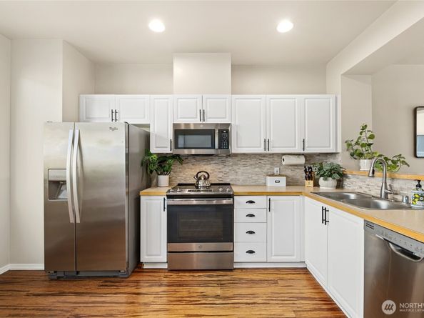 11895 NE 163rd Place, Bothell WA 98011