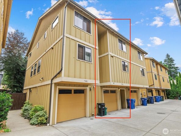 9748 4th Avenue NW B, Seattle WA 98117
