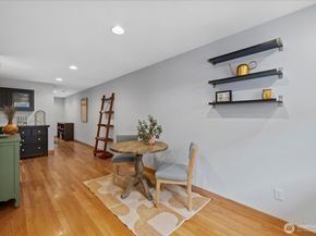 9748 4th Avenue NW B, Seattle WA 98117