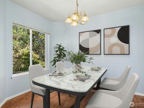 15815 Admiralty Way C7, Lynnwood WA 98087