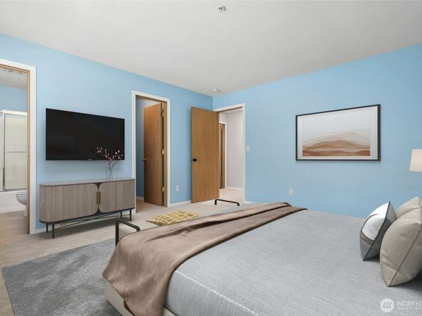 15815 Admiralty Way C7, Lynnwood WA 98087