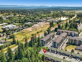 15815 Admiralty Way C7, Lynnwood WA 98087