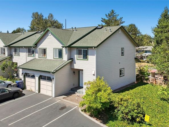 15815 Admiralty Way C7, Lynnwood WA 98087