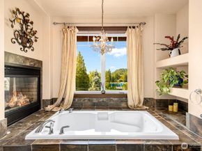 17645 SE 196th Drive, Renton WA 98058