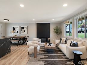 8427 NE 144th Pl, Kirkland WA 98034
