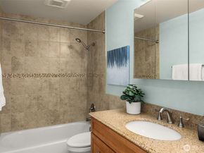 112 18th Avenue, Kirkland WA 98033
