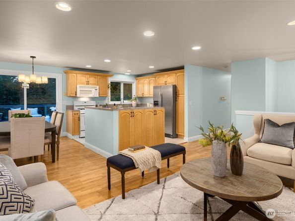 112 18th Avenue, Kirkland WA 98033