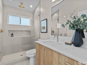 721 NW 130th Street, Seattle WA 98177
