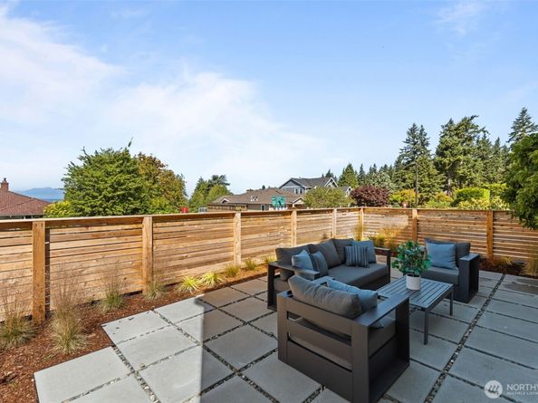 721 NW 130th Street, Seattle WA 98177