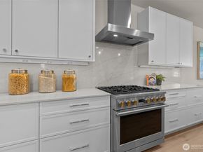 721 NW 130th Street, Seattle WA 98177