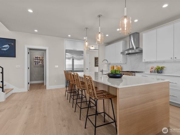 721 NW 130th Street, Seattle WA 98177