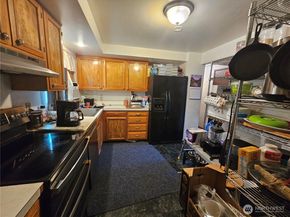 12717 SE 190th Place S, Renton WA 98058