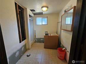 12717 SE 190th Place S, Renton WA 98058