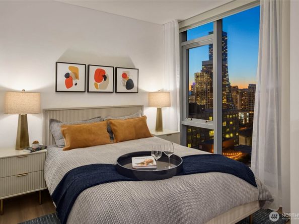 800 Columbia Street 712, Seattle WA 98104