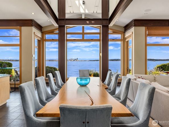 4290 Rockaway Beach Road NE, Bainbridge Island WA 98110