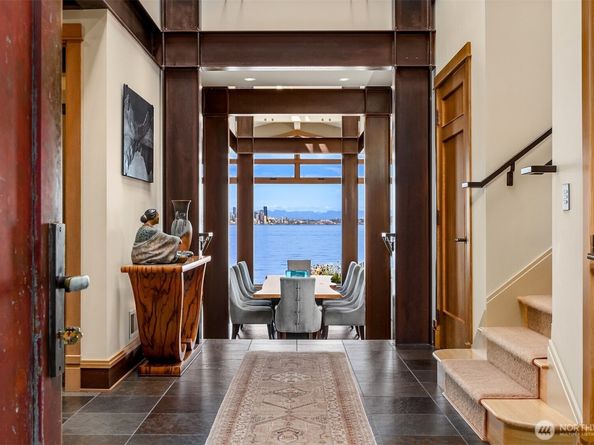 4290 Rockaway Beach Road NE, Bainbridge Island WA 98110