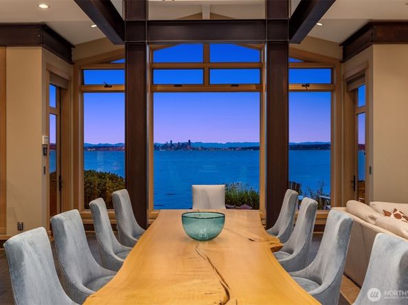 4290 Rockaway Beach Road NE, Bainbridge Island WA 98110