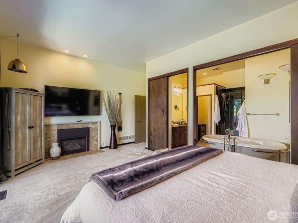 13310 Bitter Place N, Seattle WA 98133