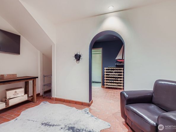 13310 Bitter Place N, Seattle WA 98133