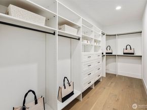 14142 SE 8th Street, Bellevue WA 98007