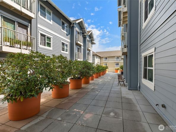 300 High School Road NE 419, Bainbridge Island WA 98110