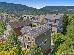 316 NE Eagle Way, Issaquah WA 98029