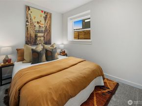 3215 37th Place S, Seattle WA 98144