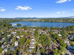 706 N 67th Street, Seattle WA 98103