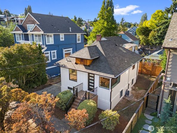 706 N 67th Street, Seattle WA 98103