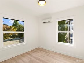 706 N 67th Street, Seattle WA 98103