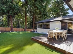 7725 NE 142nd Pl, Kirkland WA 98034