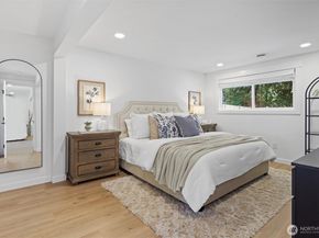 7725 NE 142nd Pl, Kirkland WA 98034