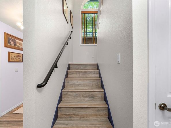 7600 Highland Park Way SW, Seattle WA 98106